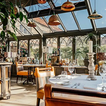 Hotel The Pheasant Harome